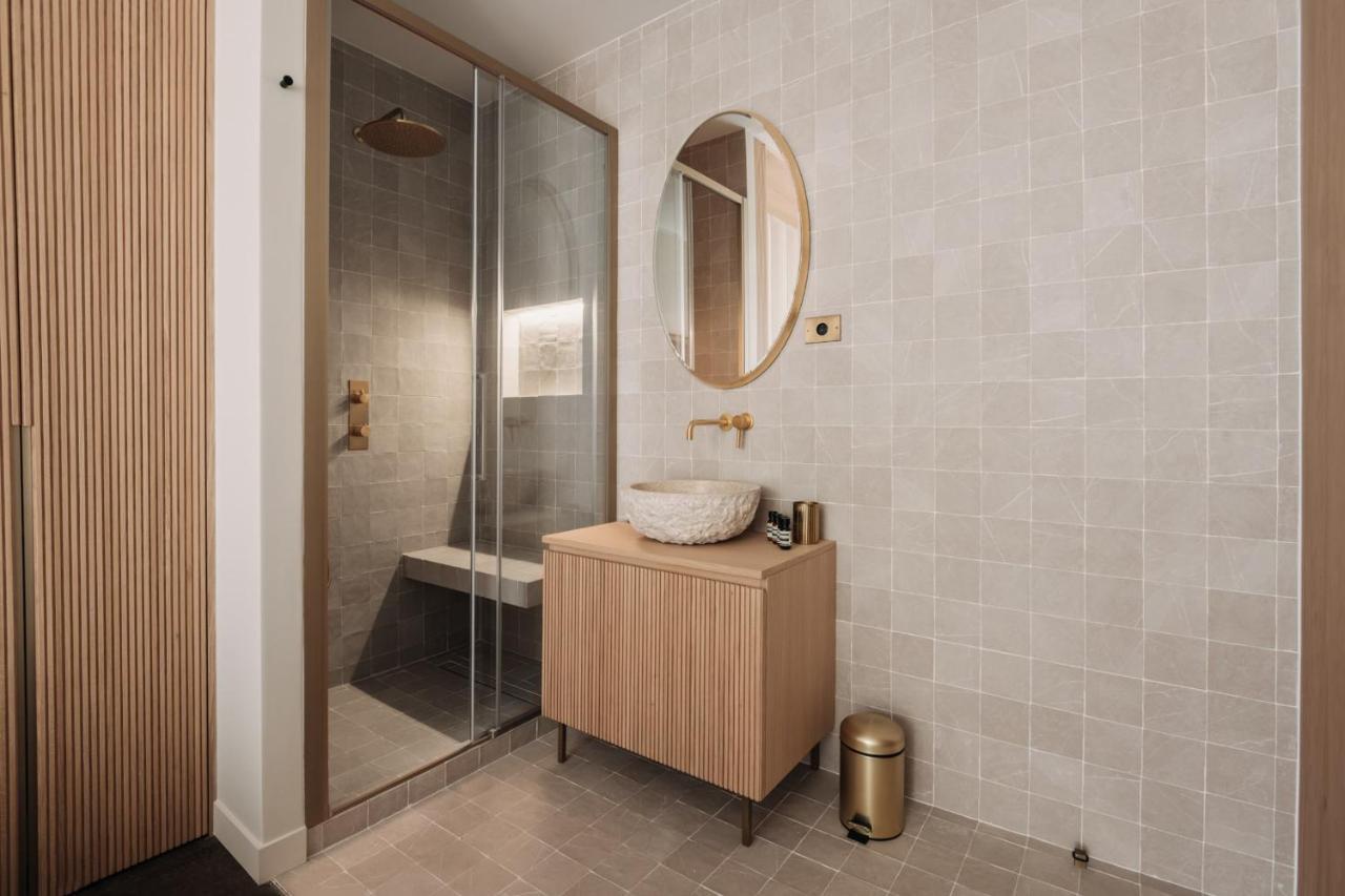Highstay - Luxury Serviced Apartments - North Marais 1 Párizs Kültér fotó